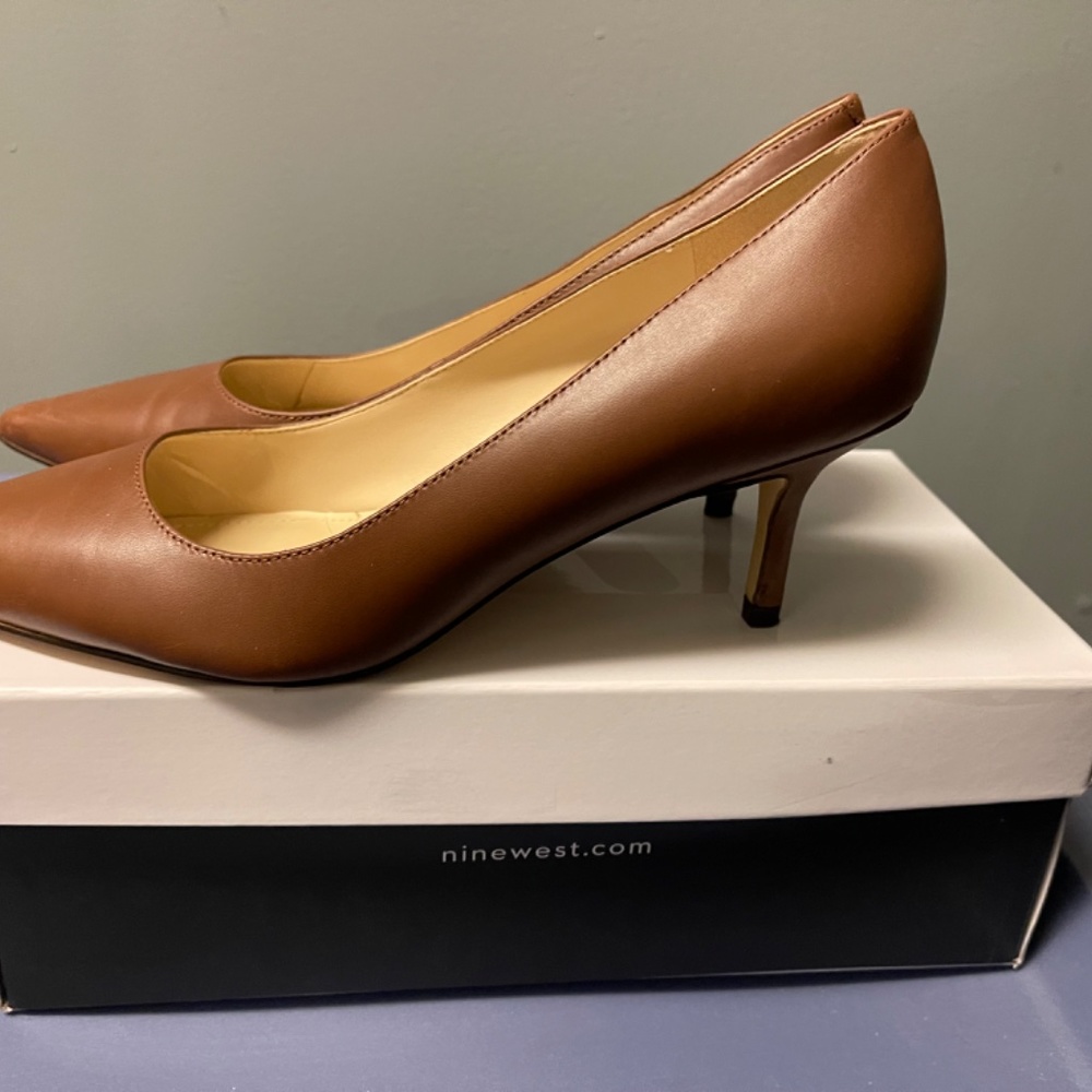 Women’s Nine West high heel - Picture 3 of 5
